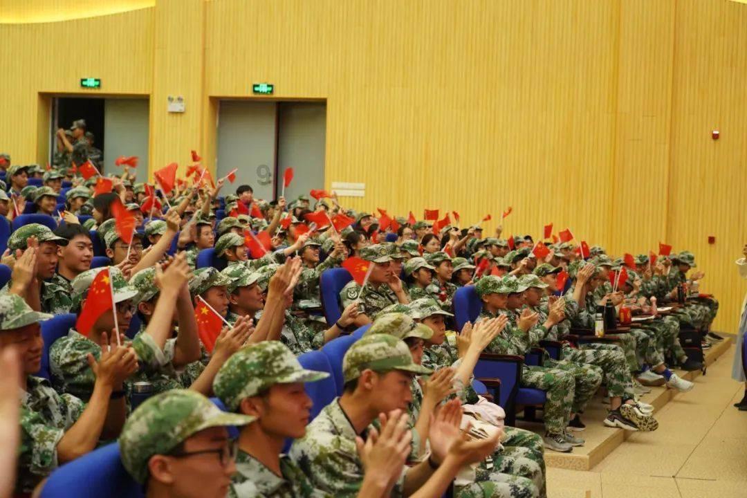 “我们在伦敦讲中国故事”（侨界关注）
